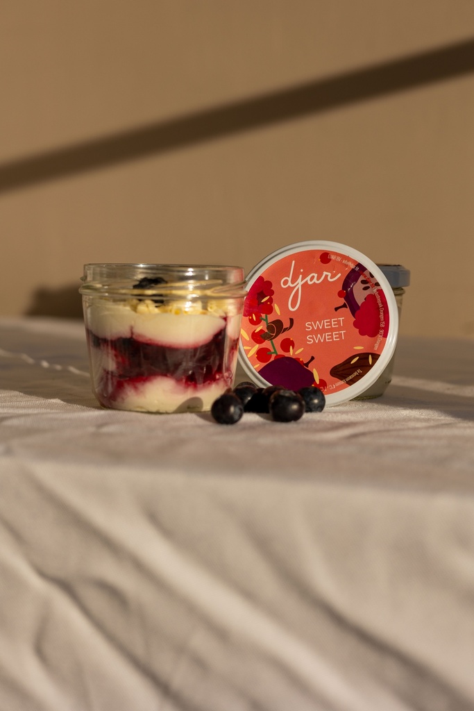 Dessert DJAR: yoghurt trifle met bosbes